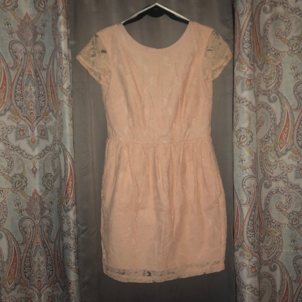 H&M lace dress